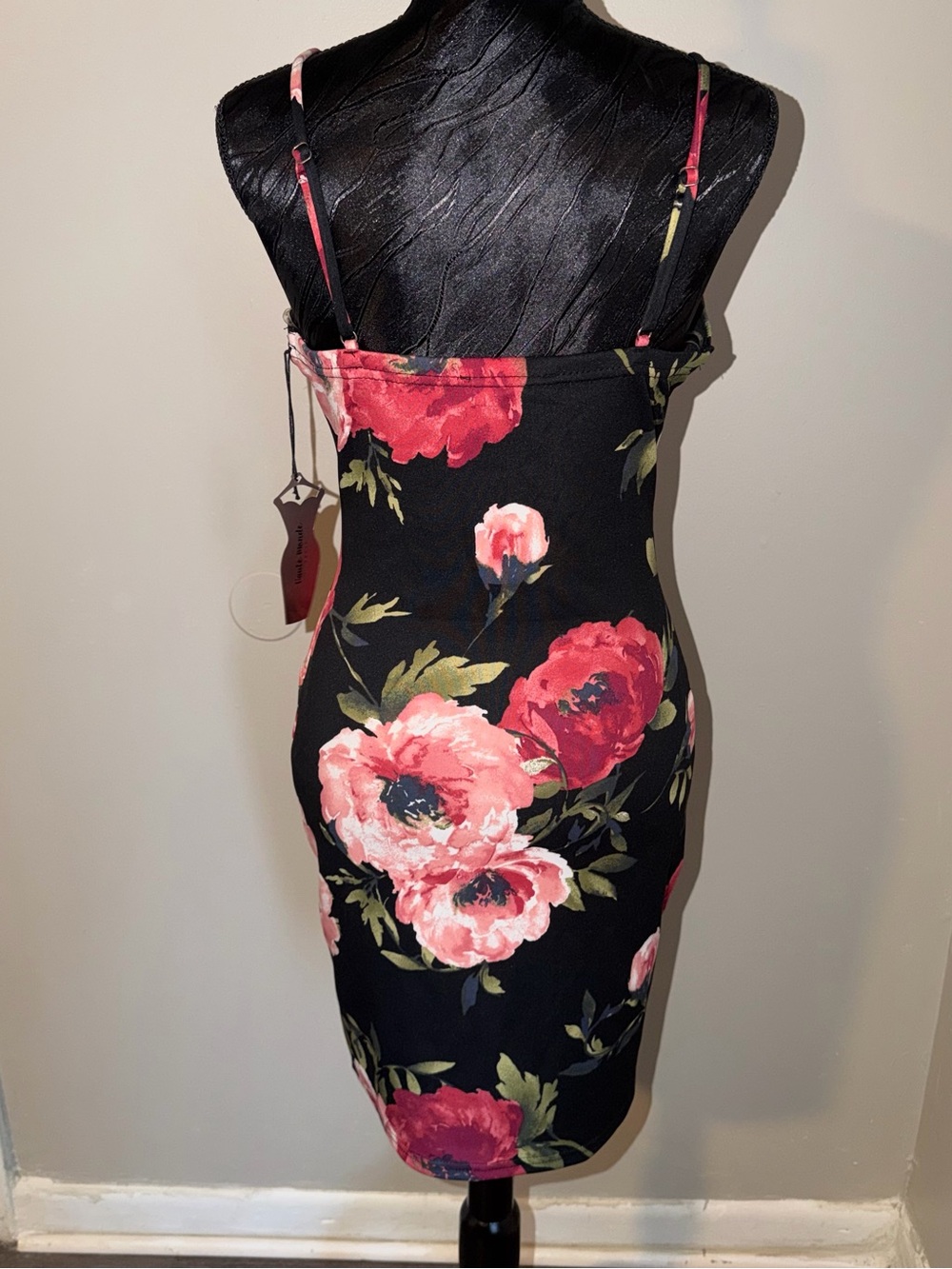 Sexy Floral Black and Pink Women's Haute Monde Dress SIZE:M - Picture 3 of 5